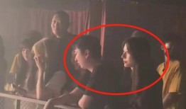 非洲网红吃瓜图片视频下载,趣味横生的视觉盛宴